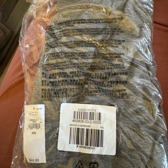 NWT GapFit Breathe Open Back Twist T-Shirt- grey - Picture 2 of 6